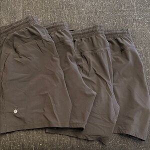 lululemon athletica bundle of 4 Men's Dark Gray Athletic Shorts